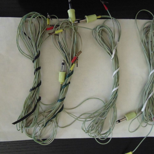 Portable professional electrotherapy device complete in case like new
