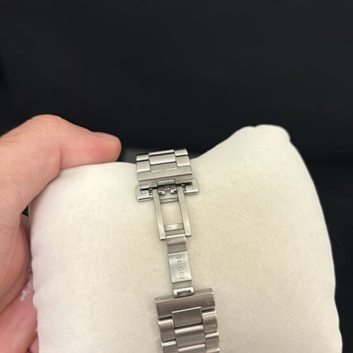 Gucci wristwatch like new, gray, men's