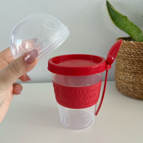 Food container with spoon 600ml like new, plastic 0% BPA