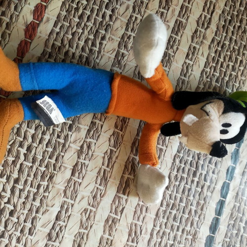 Disney Goofy plush toy