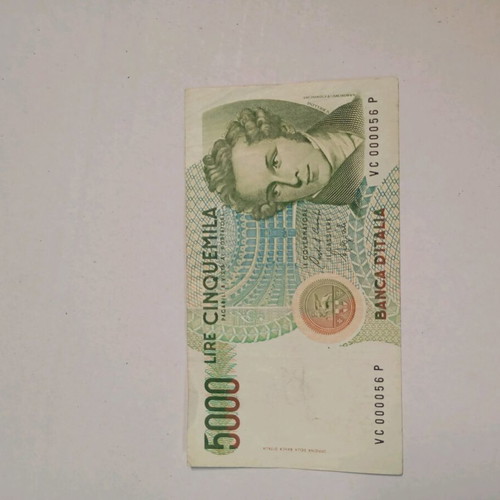 Banknotes used from Italy, Macedonia and Sweden