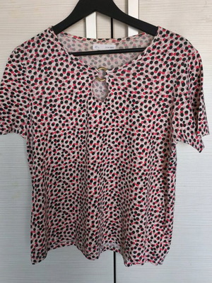 Women's blouse polka dot pattern used, size L