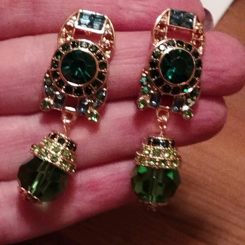 Dangling earrings like new, gold plated with artificial nephrite or stone