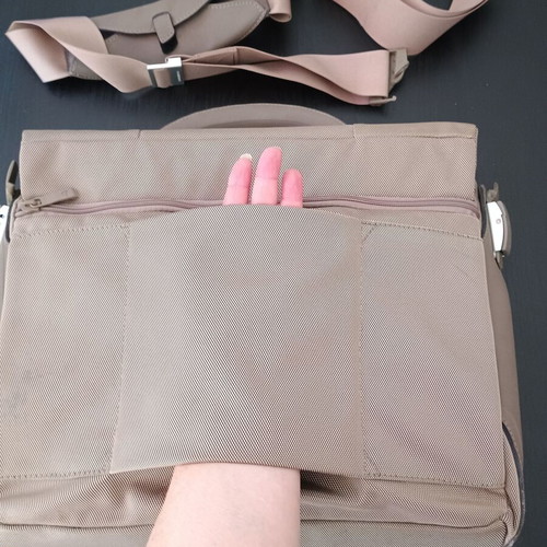 Piquadro professional bag used, beige and gray