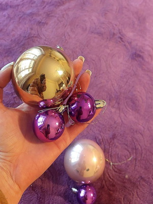 Set of 7 Christmas baubles in purple and pink shades