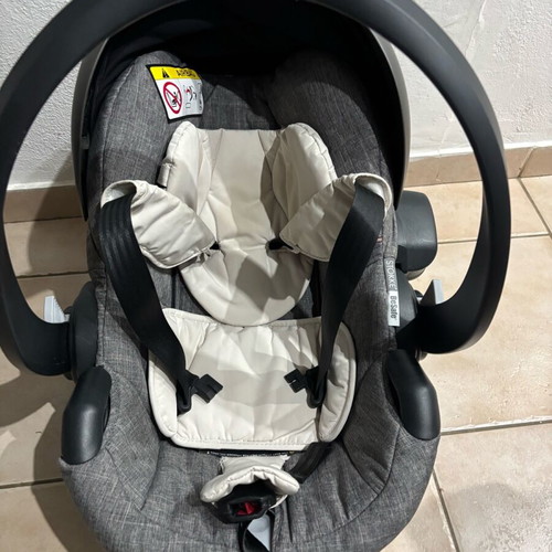 Be safe Izi Modular car seat like new, infant carrier