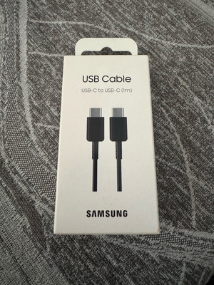 Samsung type c cable new, sealed