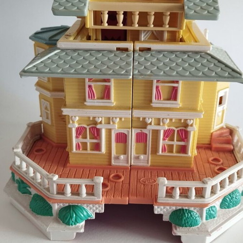 Vintage Bluebird Polly Pocket 1995 Pop Up Party Play House used