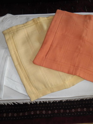 Decorative pillow covers new, pack of 4 pieces 40x40cm