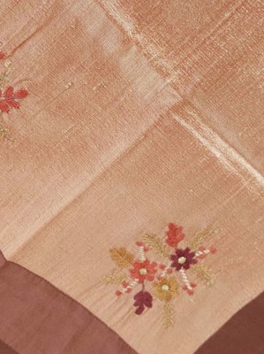 Set of 3 silk Santouk table linens from India brown/salmon