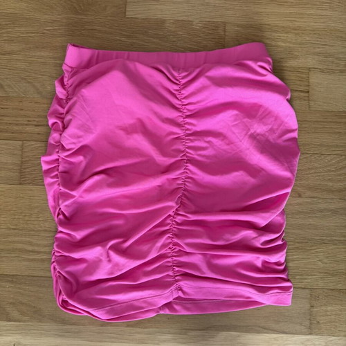 ASOS ruched mini skirt new, size 36, fuchsia pink