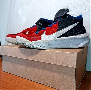 Παπούτσια Nike HUSTLE Νούμερο 37,5