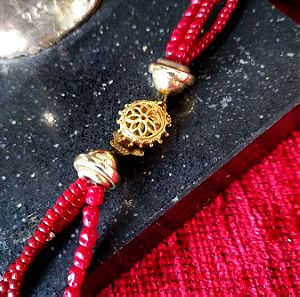 Vintage κολιέ τριπλής σειράς με επίχρυσο κούμπωμα φιλιγκράν και κόκκινα κρυστάλλινα στοιχεία Τσεχίας. (Layered, filigree clasp, μπιζου, bijoux))