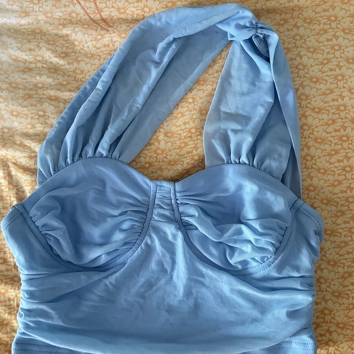 Top blue size L like new with unique tie detail