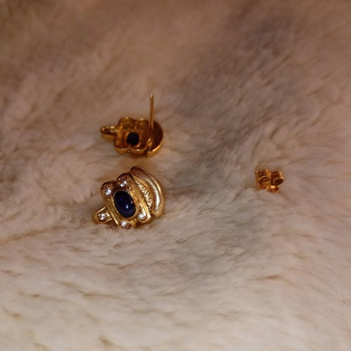 Vintage 14k gold earrings with dark blue stone and zircons, like new