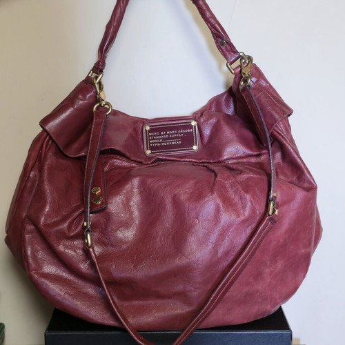 Marc Jacobs leather shoulder bag used, burgundy