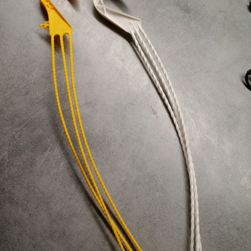 Plant pot hooks like new, set of 2 pieces