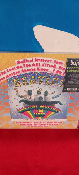 THE BEATLES - MAGICAL MYSTERY TOUR