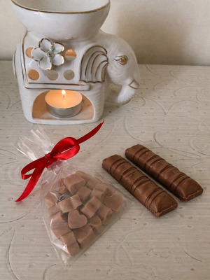 Wax melts Bueno new with chocolate scent