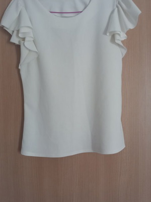 Women's blouse new, size Small, white