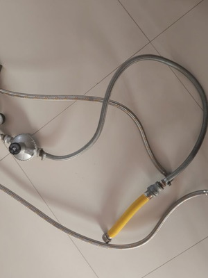 Collector 2 seats with regulator, 2 spirals and manometer used