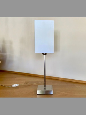 Λάμπα πορτατίφ μεταχειρισμένη νίκελ με υφασμάτινο καπέλο 58cm