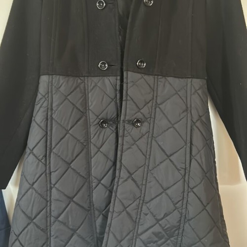 Chief coat for girls like new, with detachable hood, black