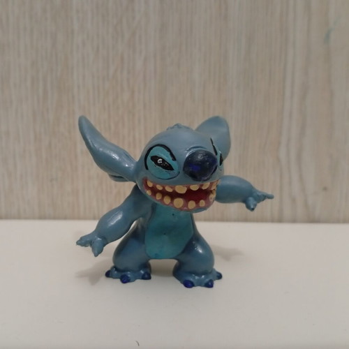 Walt Disney Pixars Lilo & Stitch Bullyland figures used