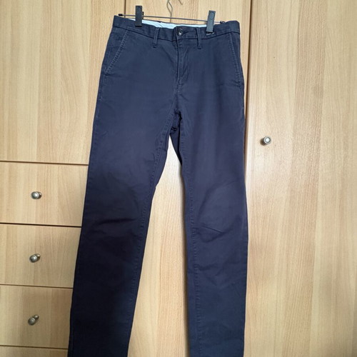 Tommy Hilfiger men's straight fit pants dark blue like new, size 30/34