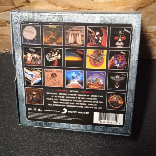 Judas Priest The Complete Albums Collection box set like new, metal