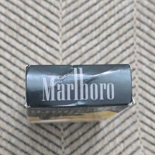 Marlboro special edition empty pack used