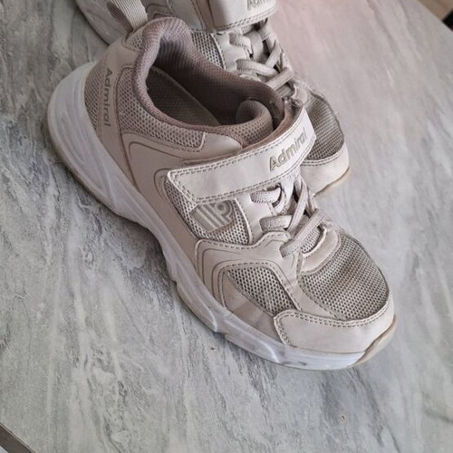 Admiral sports shoes used for girls size 34 beige