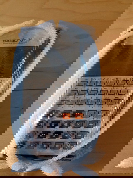 Συλλεκτικός υπολογιστής Casio fx 39