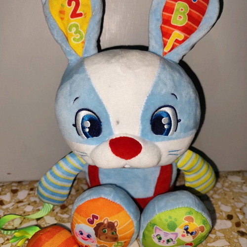 Lelos The Bunny Baby Clementoni Toy like new