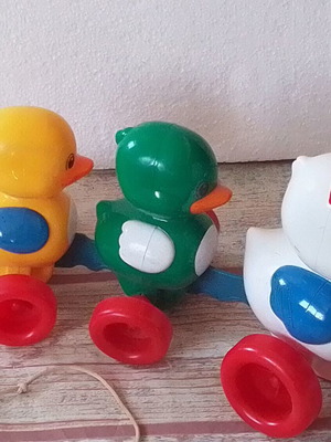Vintage βρεφικό τροχήλατο παπάκια TOMY Quack Along Ducks μεταχειρισμένο