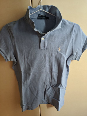 Polo Ralph Lauren σε γαλάζιο slim fit μεταχειρισμένο, μέγεθος M
