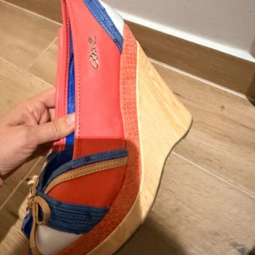 Axel sandals like new, size 38, pink
