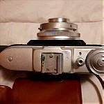  Φωτογραφική μηχανή  άλλης εποχής agfa Isola I  6043 γερμανική μαζί με τα αξεσουάρ  για το φλας