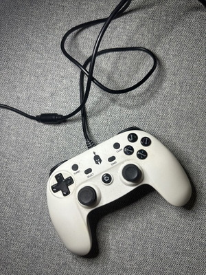 Wired Gaming Controller for PC like new