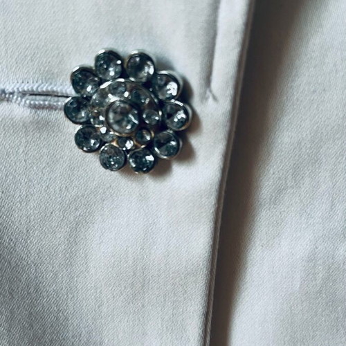 White jacket size M/L like new, cotton gabardine