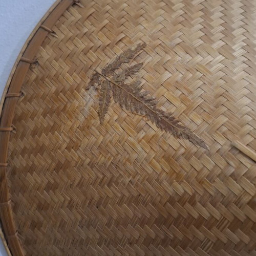 Traditional Asian Conical Hat made of Bamboo and Straw like new, 40cm