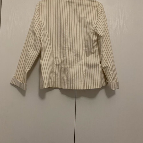 Seasonal jacket like new, size M