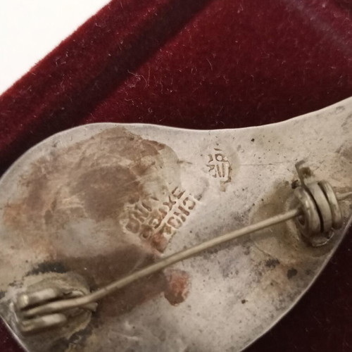 Silver Leaf Opal Brooch 925, like new, Mexican design