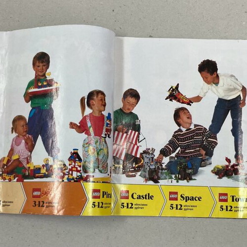 Lego 1990 Catalog In good condition with signs - pen notes Price 3.50 Euros