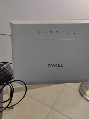 Zyxel VMG8623-T50B modem router σαν καινούργιο, dual band WiFi, VoIP