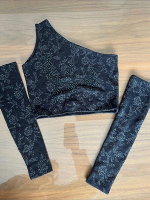 One shoulder top black with sleeves like new
