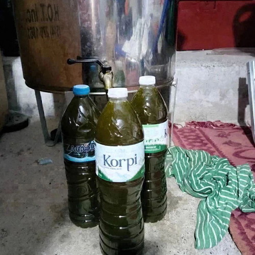 Extra virgin olive oil from Lakonia 1.5 lt new with 0.30 acidity