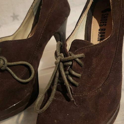 Brown high heels shoes with laces used, size 38