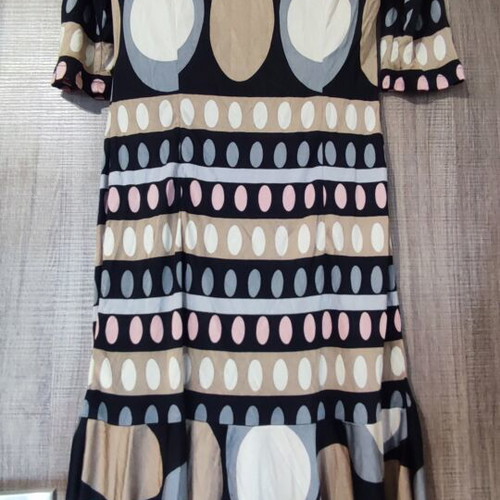 Donna women's dress colorful, new, size M