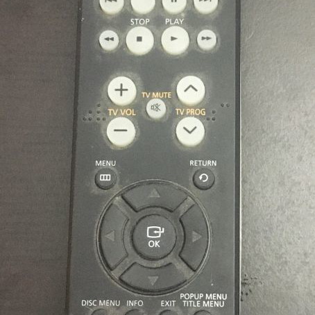 Samsung 00070E remote control used